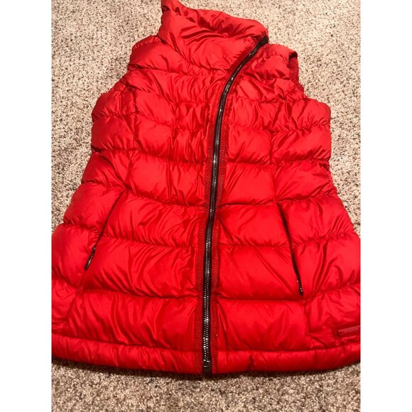 Athleta DOWNABOUT VEST Fall Holiday red vest sz small - Picture 4 of 10